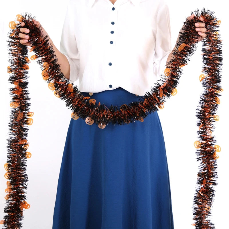 Halloween Decorative Wreath with Pumpkins, Skulls, Bats, and Tinsel Garland - 2.8M/2M Length